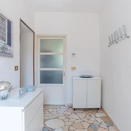 Roomy Apartament In Domaso With Small Balcony! Exterior foto
